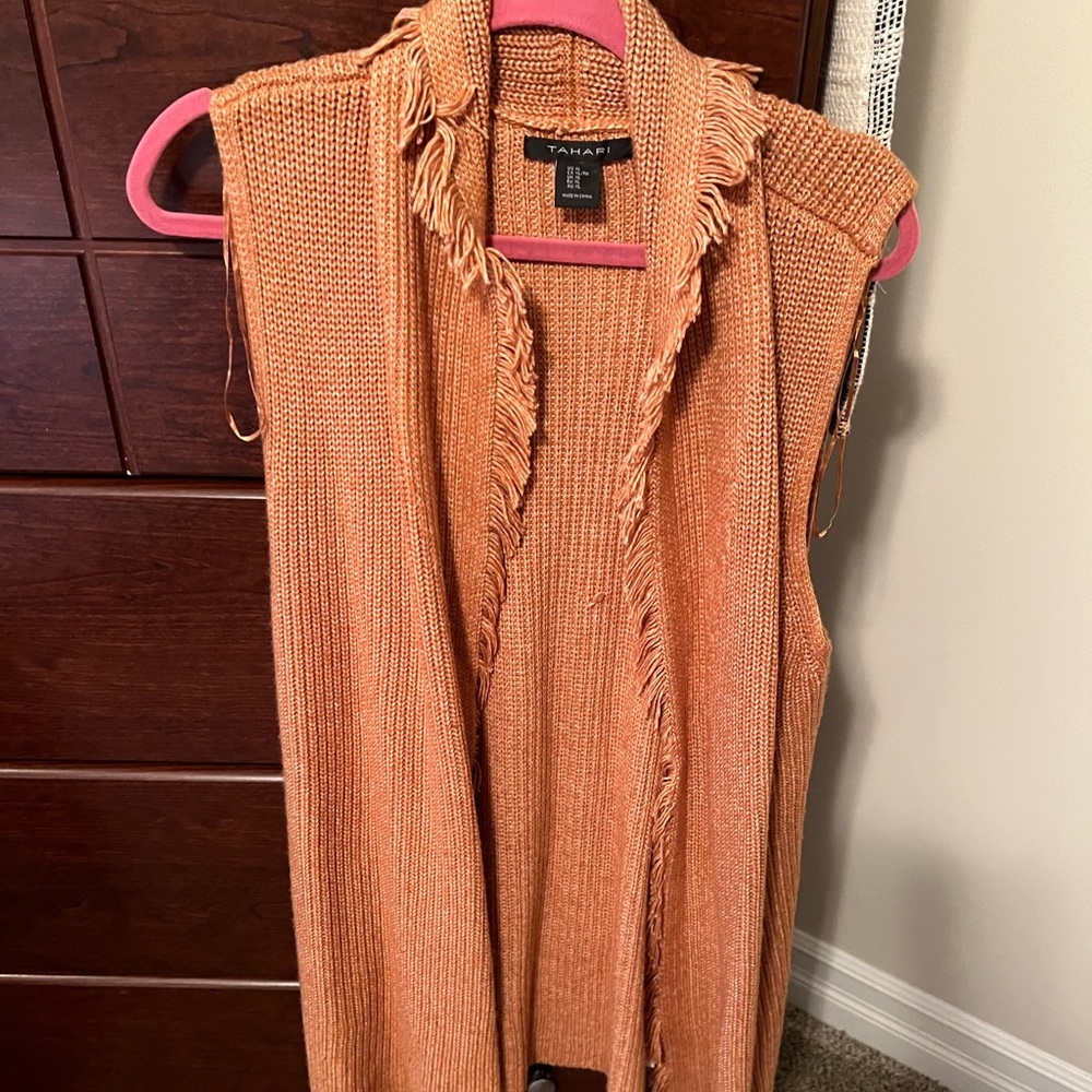 Sweater Vest